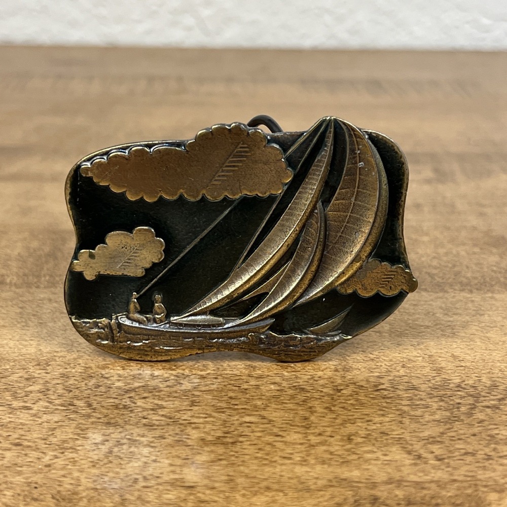 Vintage 1979 The Great American belt buckle Company‎ Serial no. 569 Sail Boats